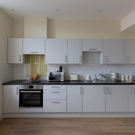 Apartment 7, Isabella House, Aparthotel, By Rentmyhouse Hereford Exterior foto
