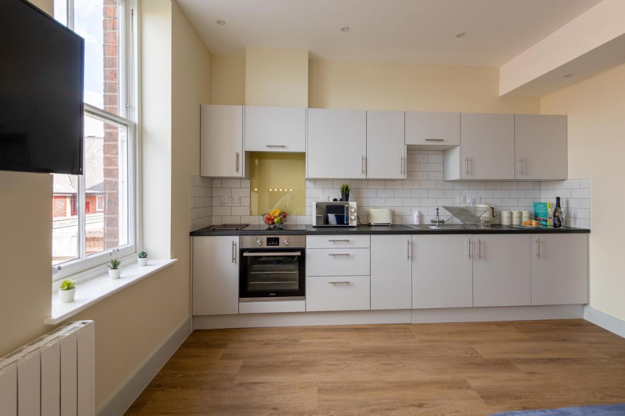 Apartment 7, Isabella House, Aparthotel, By Rentmyhouse Hereford Exterior foto